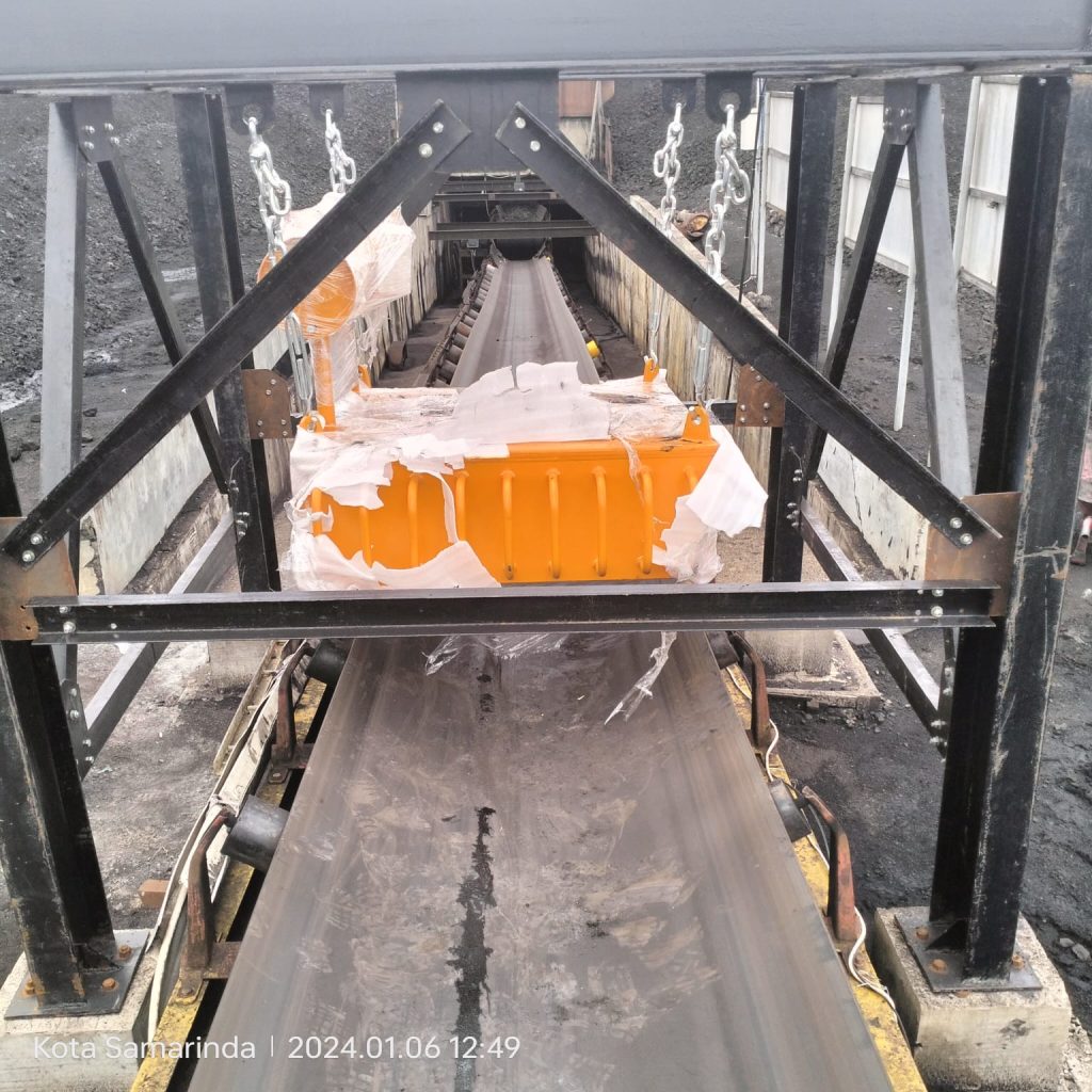 electro oil cooler magnetic separtor